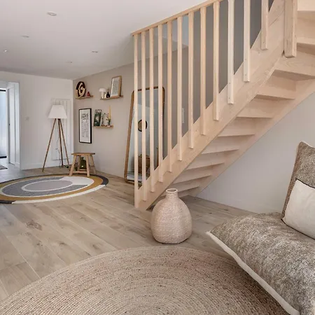 Holiday home Superbe Maison Pour 8 - 500m De La - Jardin